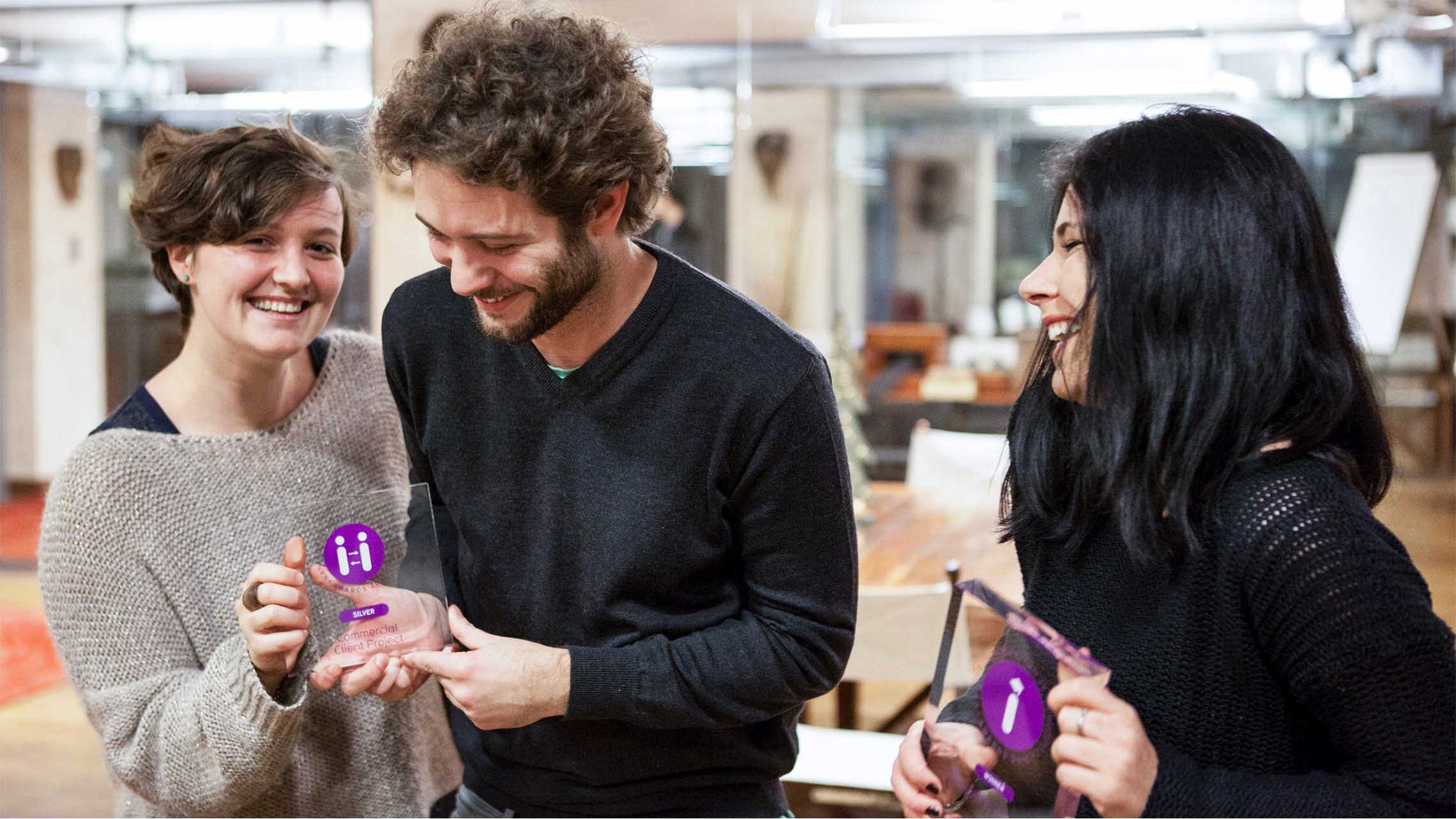 Benedetta Signaroldi, Francesco Pontiroli and Sara Piccolomini with the Information is Beautiful Award