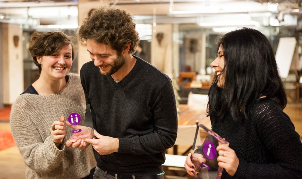 Benedetta Signaroldi, Francesco Pontiroli and Sara Piccolomini with the Information is Beautiful Award