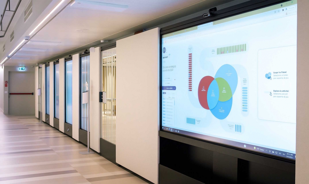 Annual Report 2020 by The Visual Agency installation in GS1 interno 1 Annual Report 2020 by The Visual Agency installation in GS1 interno 1