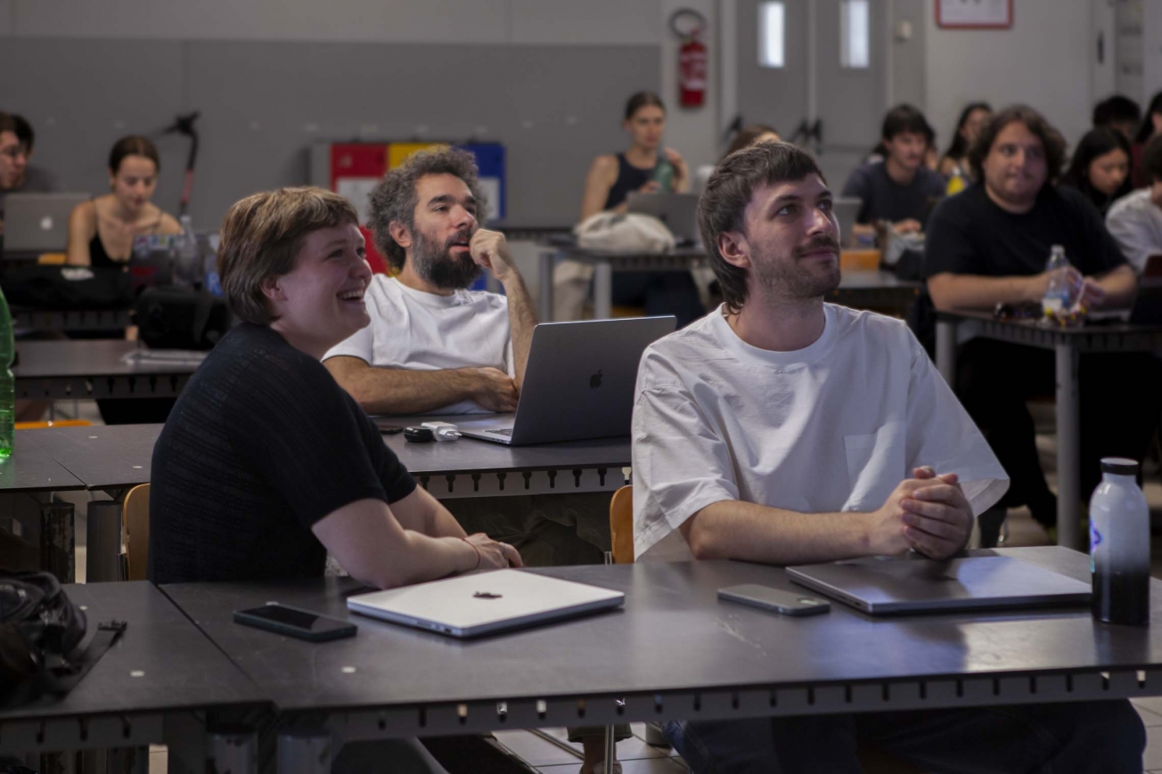 Mattia Casarotto and Benedetta Signaroldi during the presentation of Nimbo's project at Politecnico di Milano