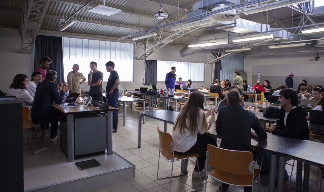 Students in classroom during Nimbo's workshop at Politecnico