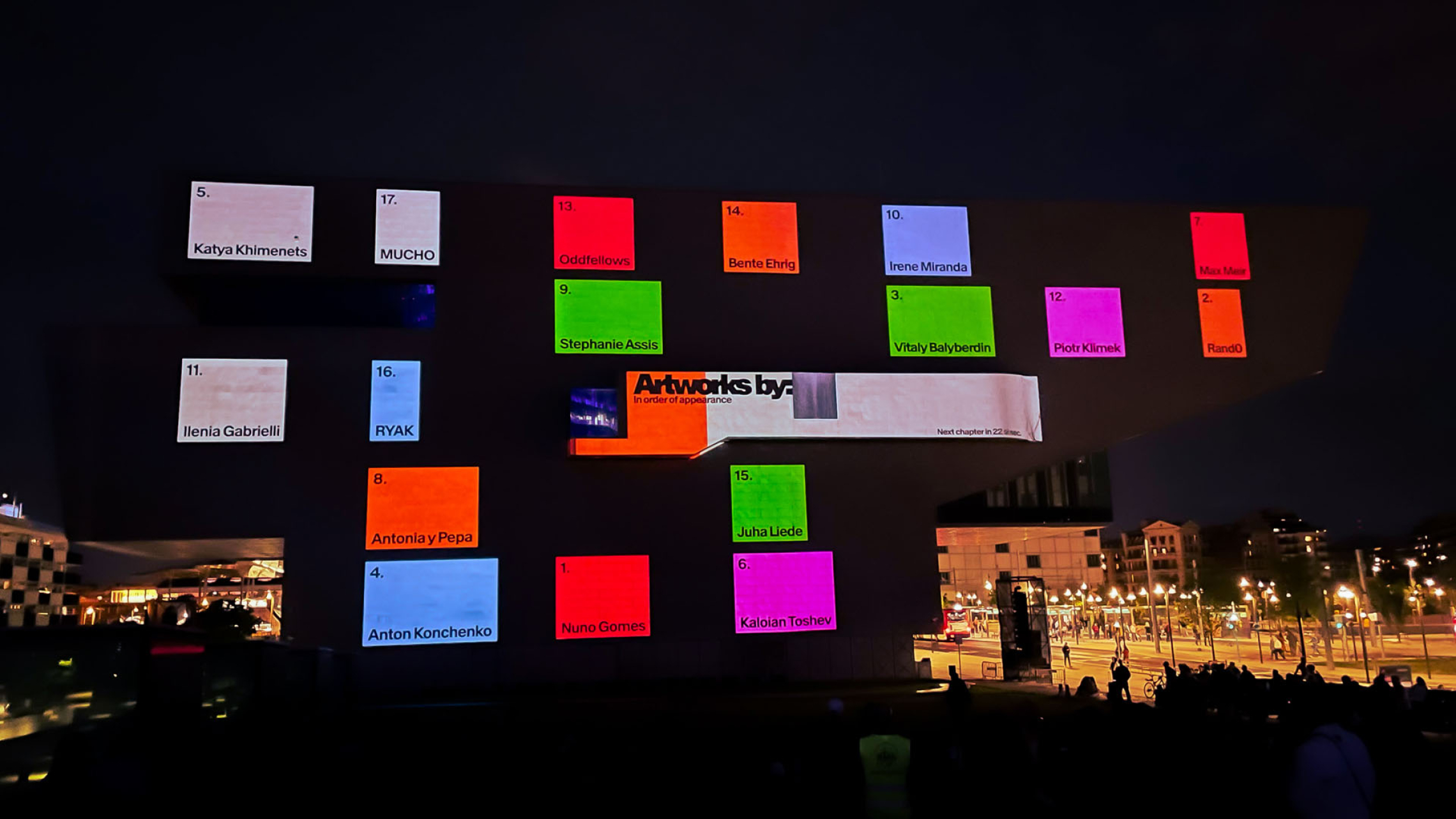 OFFF Barcelona 2025 di notte OFFF Barcelona 2025 di notte